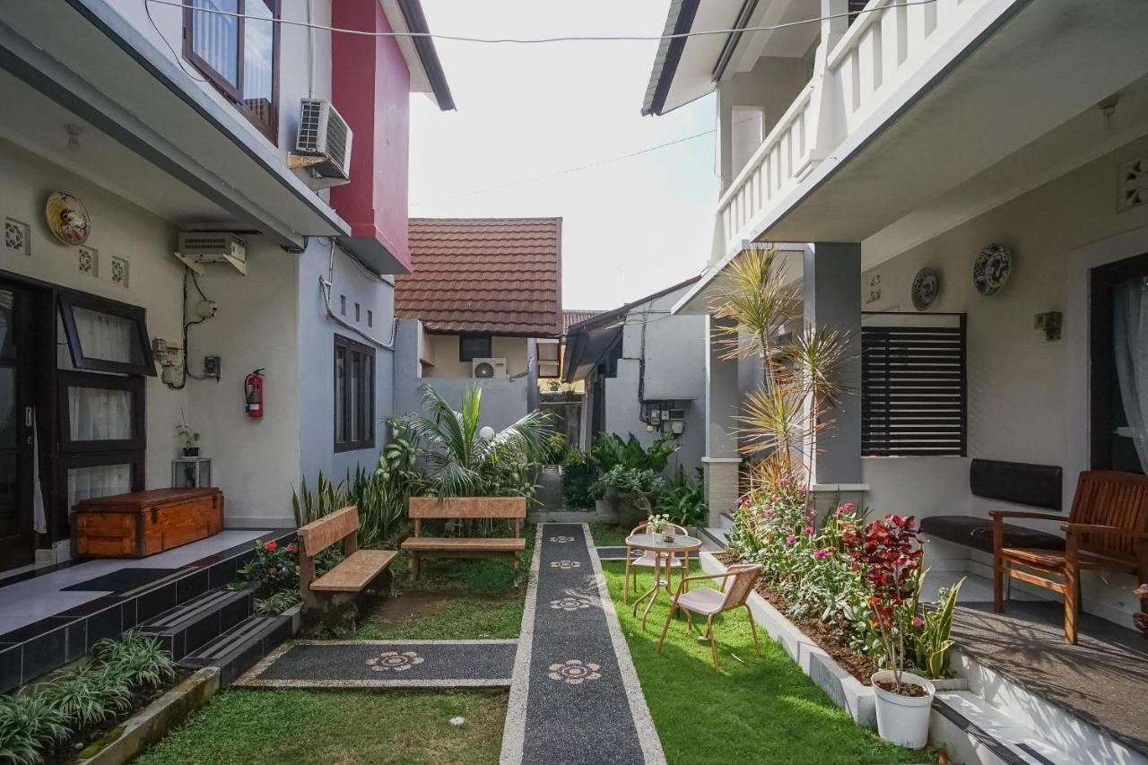 De Pavilla Homestay Denpasar  Exterior photo