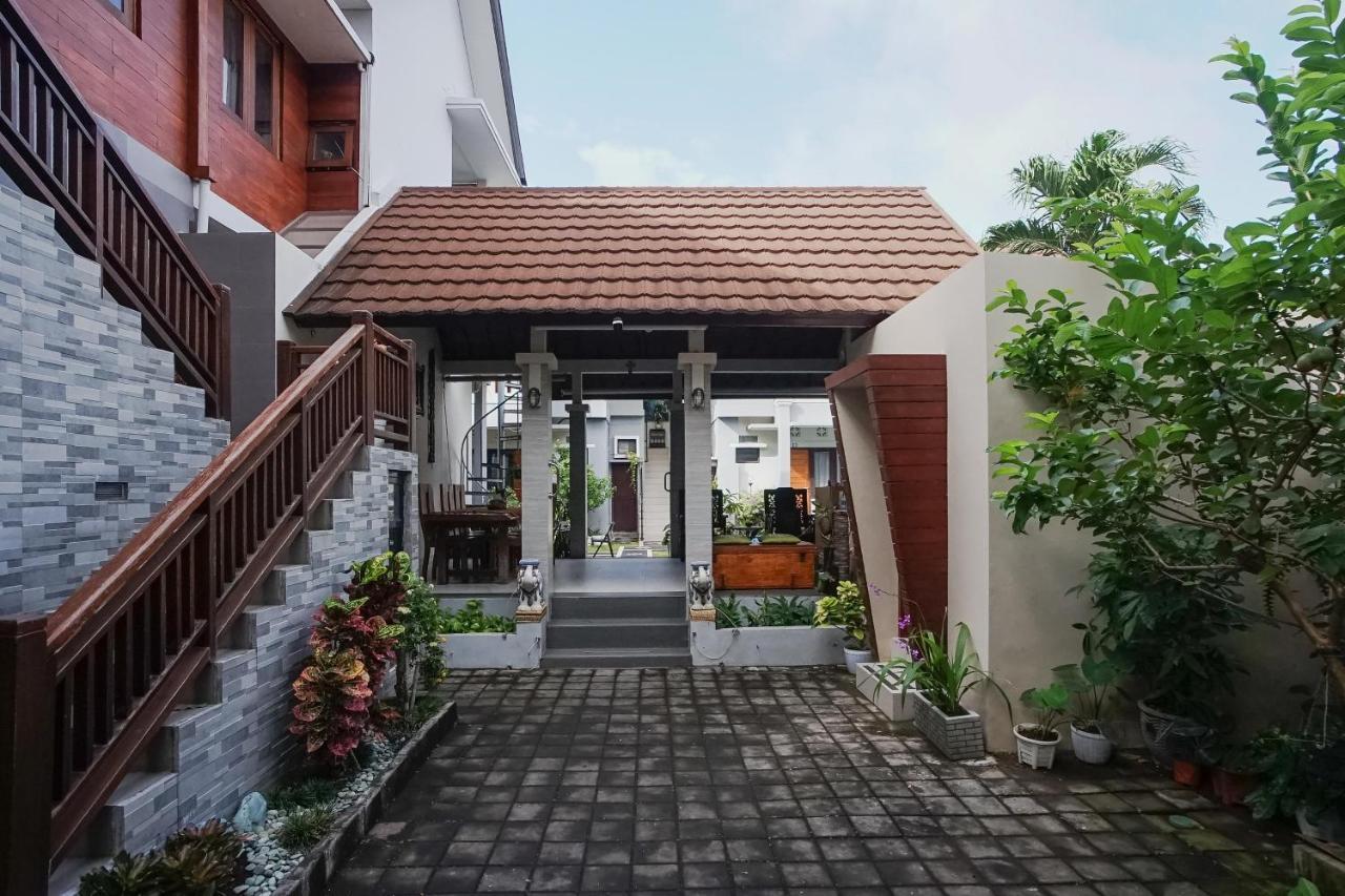 De Pavilla Homestay Denpasar  Exterior photo