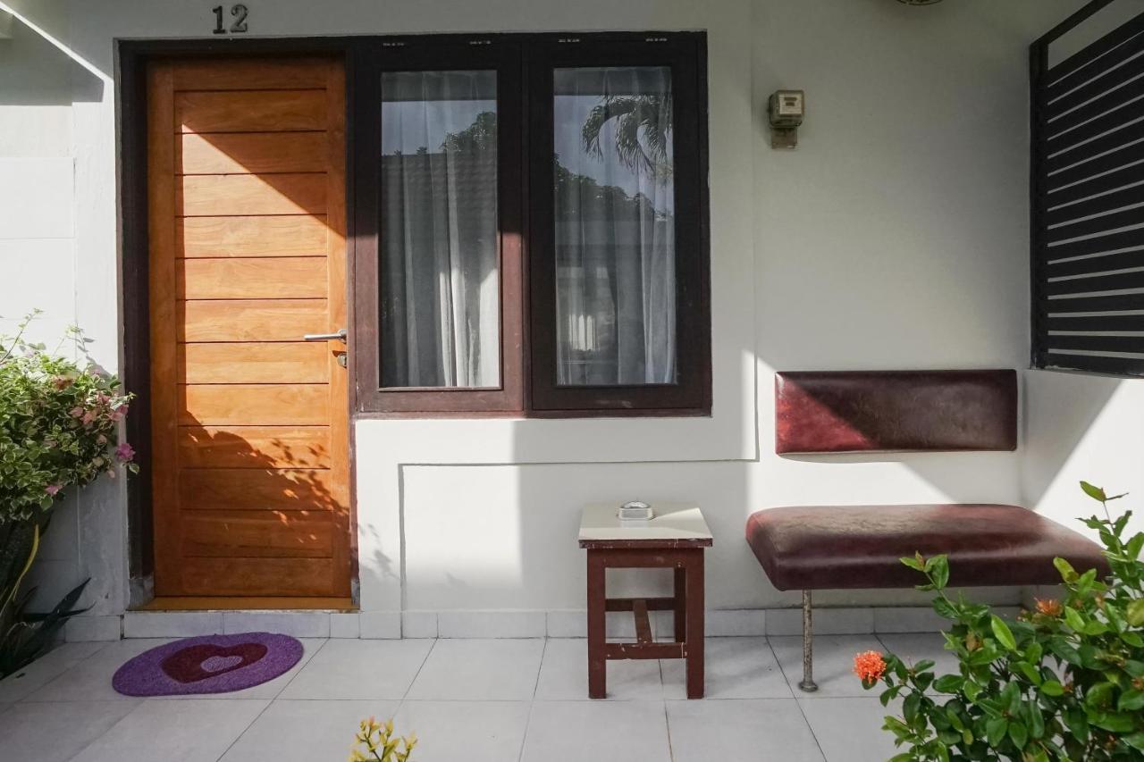 De Pavilla Homestay Denpasar  Exterior photo