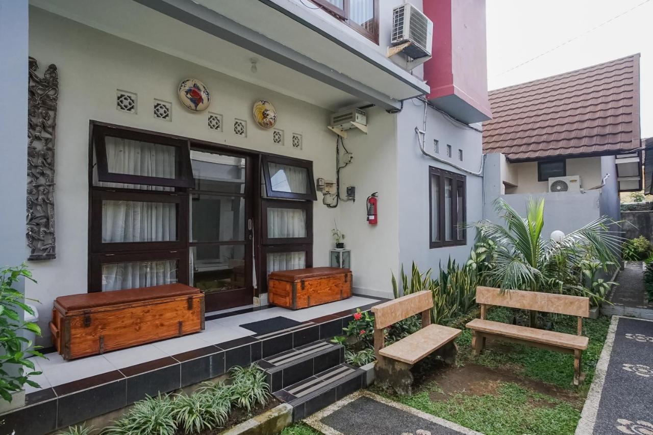 De Pavilla Homestay Denpasar  Exterior photo