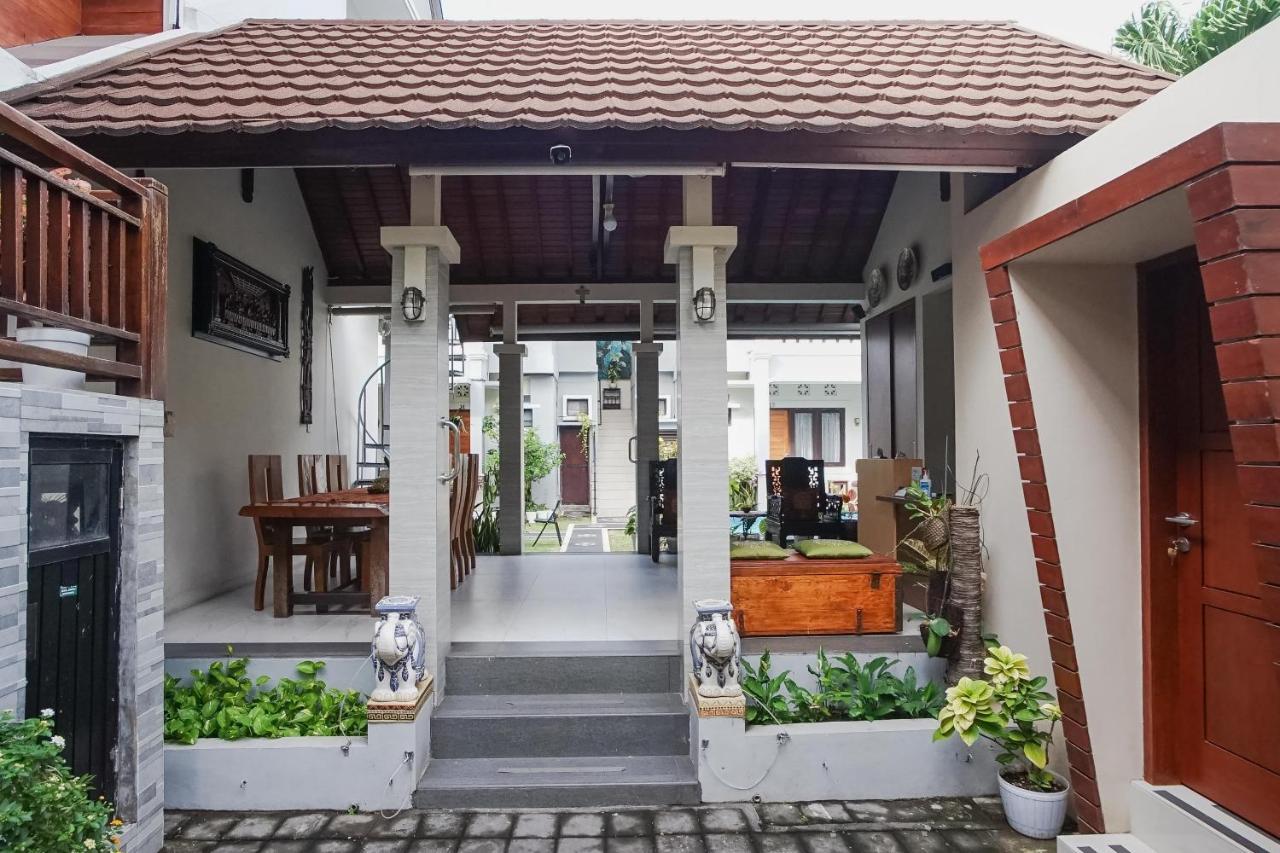 De Pavilla Homestay Denpasar  Exterior photo