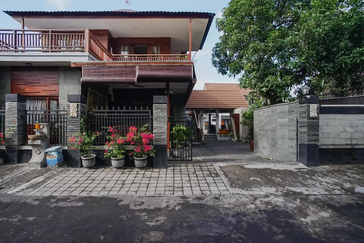 De Pavilla Homestay Denpasar  Exterior photo